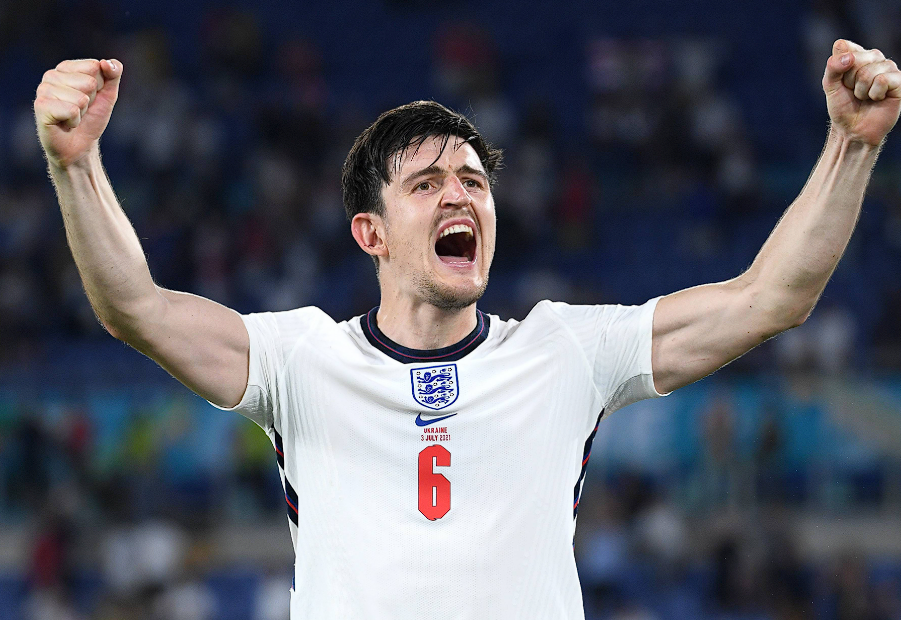 罗马诺披露曼联续约动态：马奎尔续约在即，梅努新约接近达成